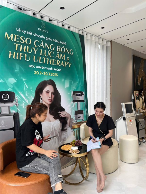 Serum giảm kích ứng cho da nhạy cảm Couperose Elaine Perine – Giải pháp làm dịu và phục hồi da yếu hiệu quả từ Đức 6 ✨ Thẩm mỹ viện Hoa Vy – nơi bạn trao gửi niềm tin cho vẻ đẹp bền vững.